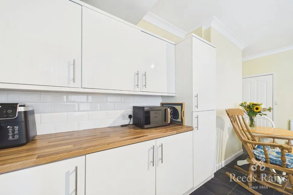 Sandy Lane, Worksop, S80, photo 7