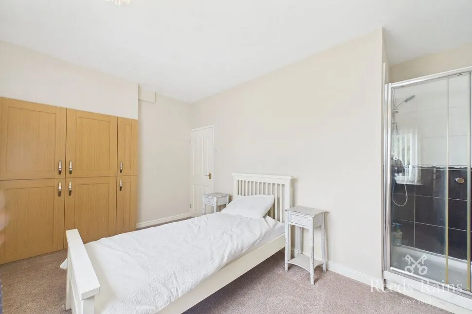 Sandy Lane, Worksop, S80, photo 11