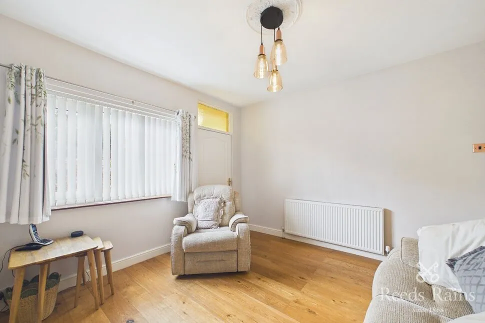 Sandy Lane, Worksop, S80, photo 4