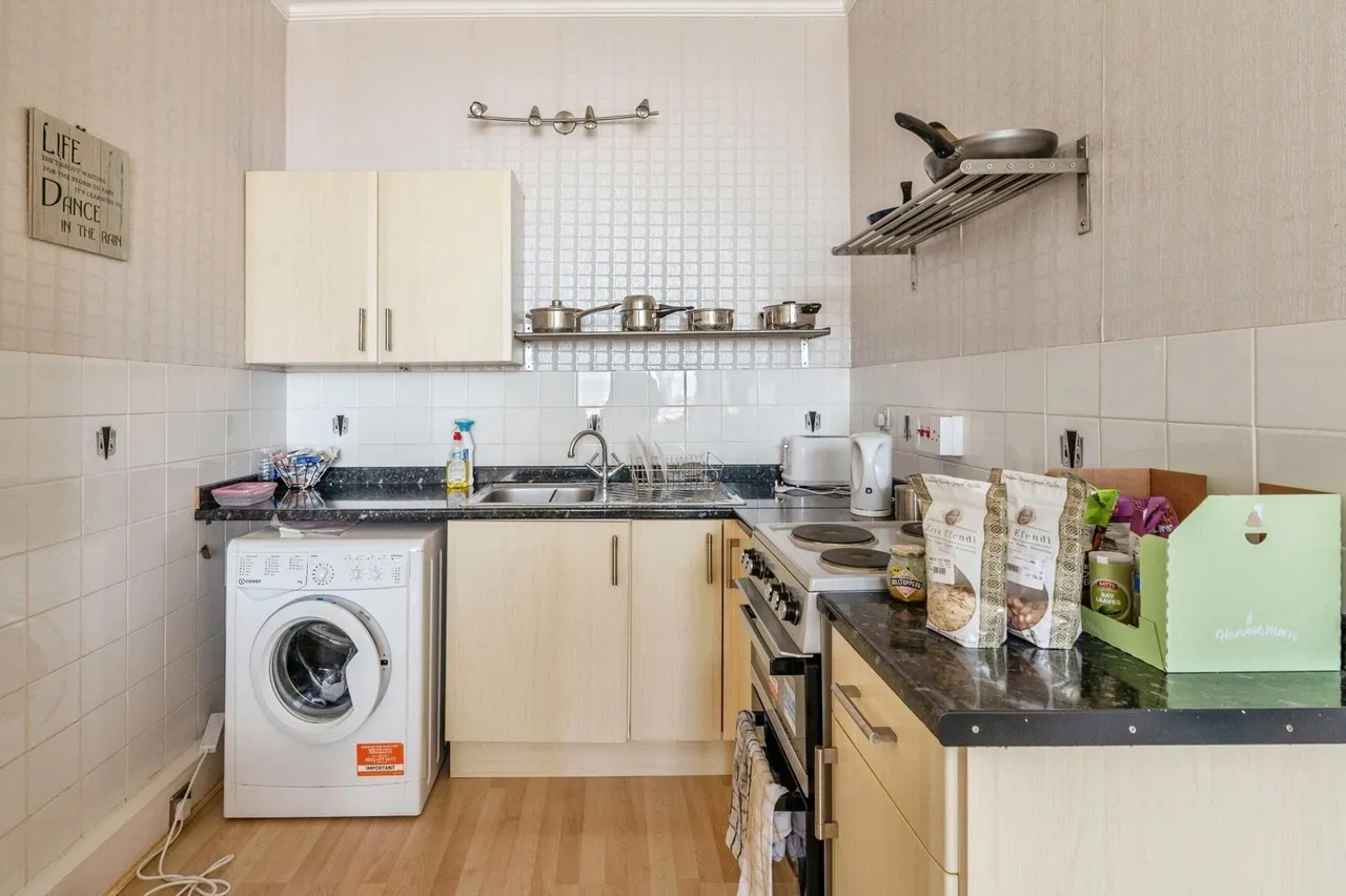 Princess Margaret Road, East Tilbury, Tilbury, Essex, RM18, photo 4