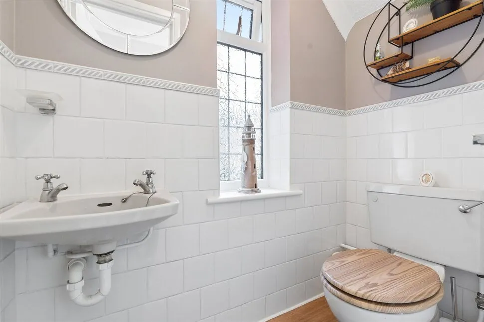 Feldspar Close, Chatham, ME5, photo 21