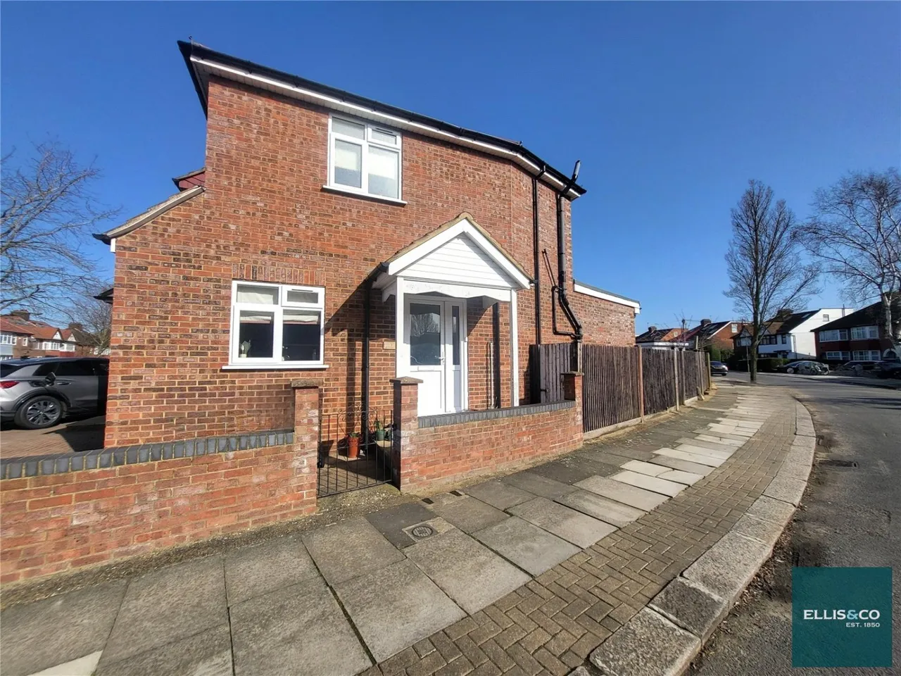 Pennine Drive, Cricklewood, NW2, photo 12