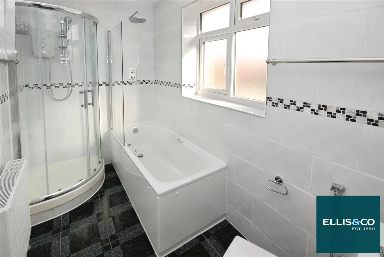 Pennine Drive, Cricklewood, NW2, photo 11
