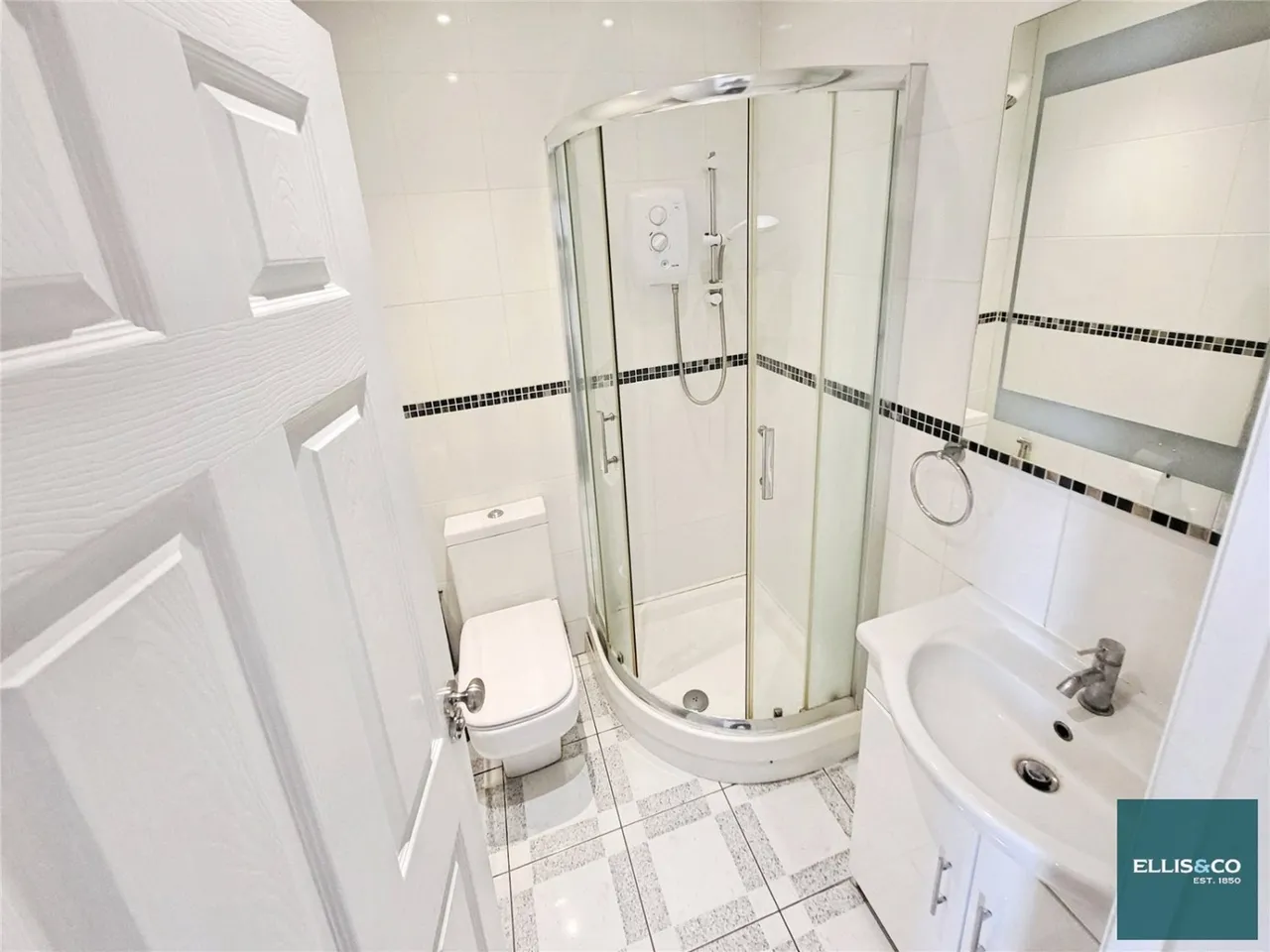 Pennine Drive, Cricklewood, NW2, photo 7