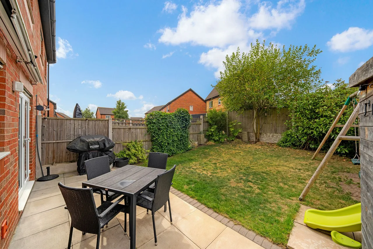 Page Lane, Widnes, Widnes, WA8 0AE, photo 18