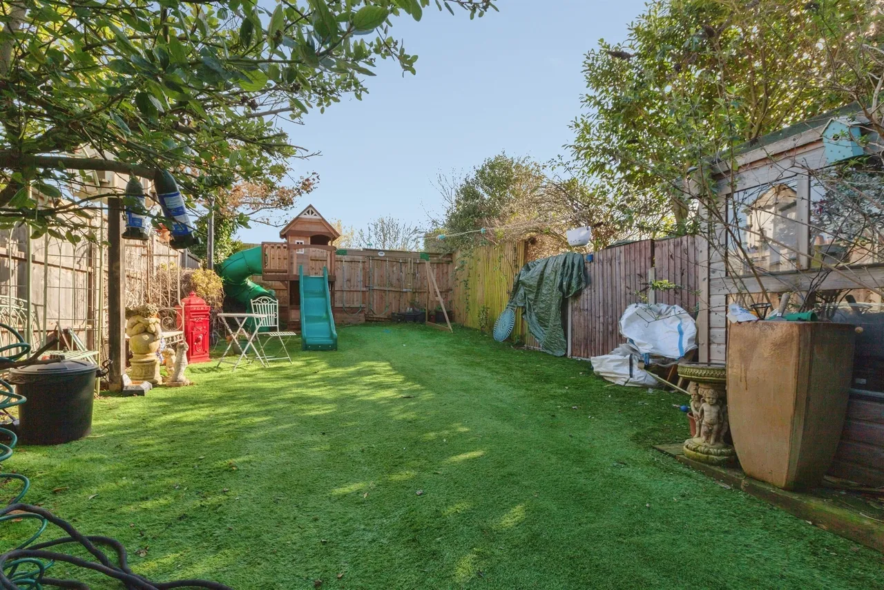 Hurst Road, Hinckley, LE10, photo 16
