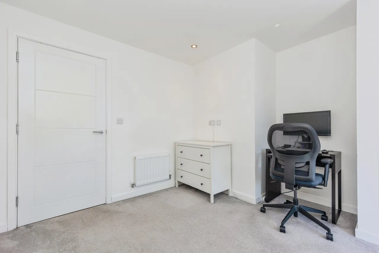 Emmeline Pankhurst Drive, Stretford, Manchester, M32, photo 12