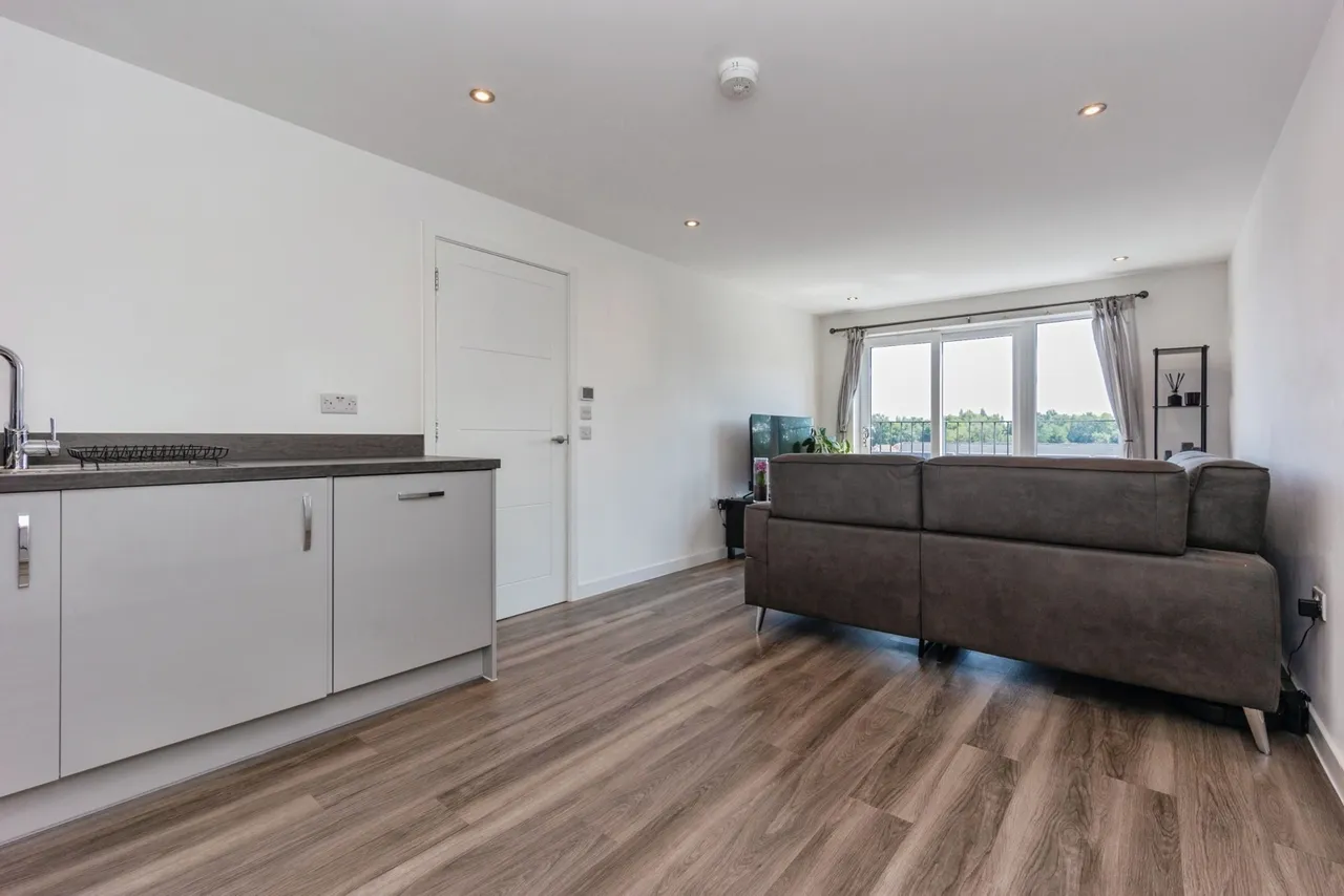 Emmeline Pankhurst Drive, Stretford, Manchester, M32, photo 7