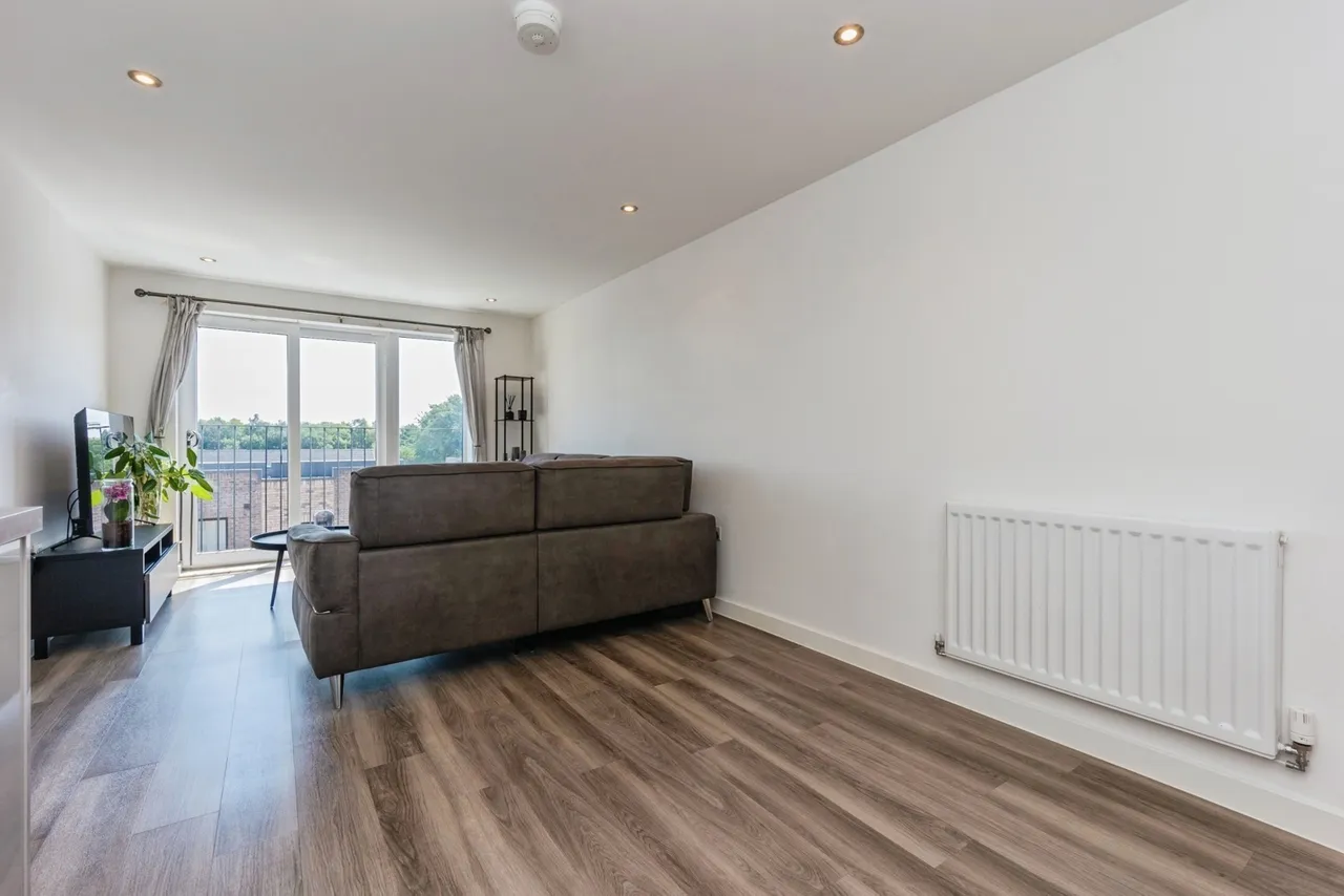 Emmeline Pankhurst Drive, Stretford, Manchester, M32, photo 6