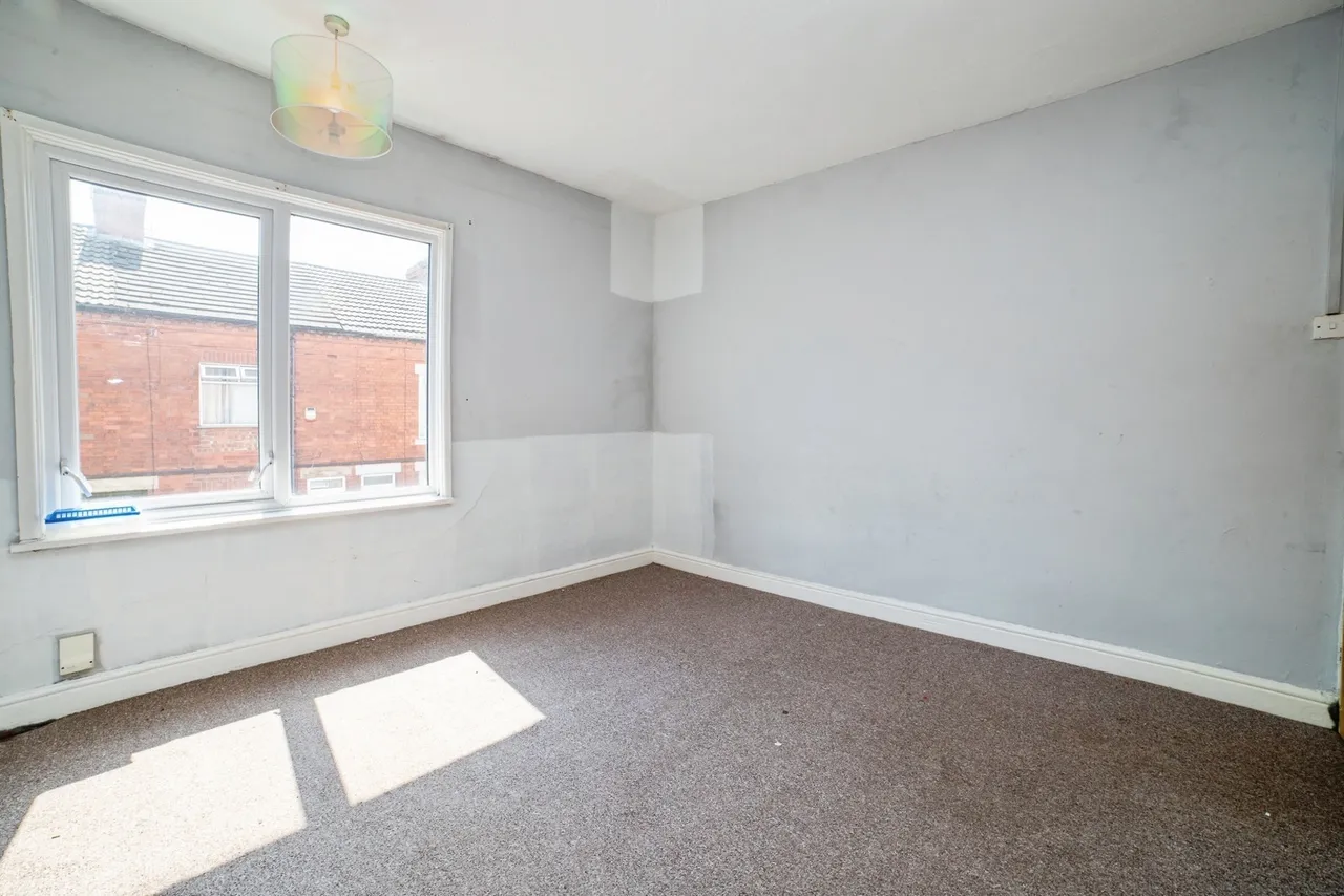 St. Michaels Street, Sutton-in-Ashfield, Nottinghamshire, NG17, photo 8