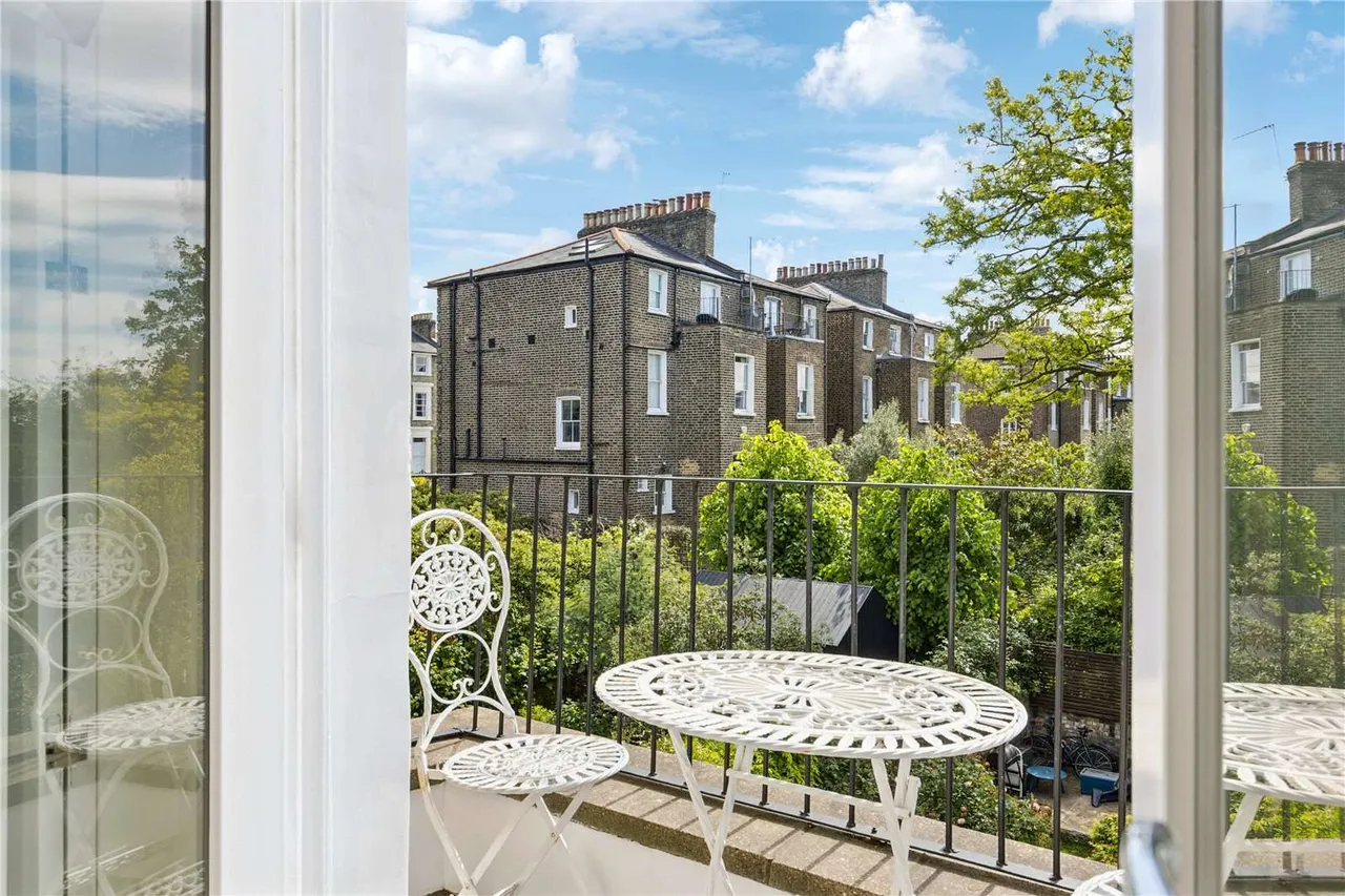 St. Augustines Road, Camden, London, NW1 9RN, photo 12