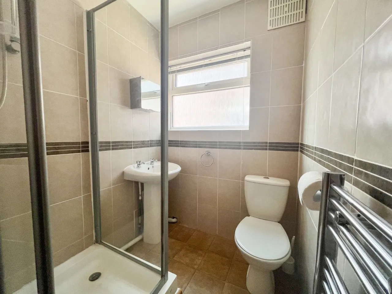 Cranbourne Road, Patchway, BS34, photo 6