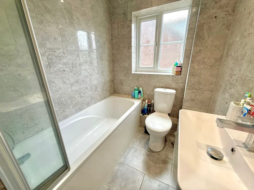Chiltern Road, Dunstable LU6 1HS, photo 5