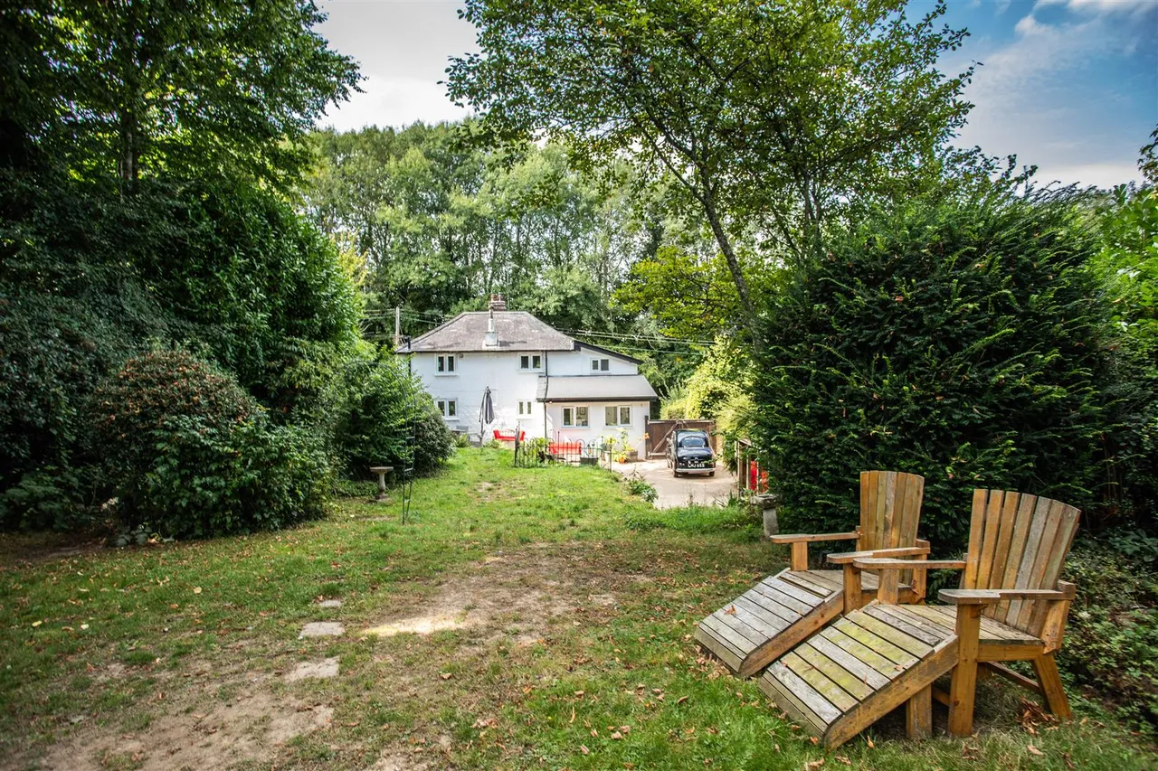 Cherry Gardens Hill, Groombridge, Tunbridge Wells, TN3 9NY, photo 3