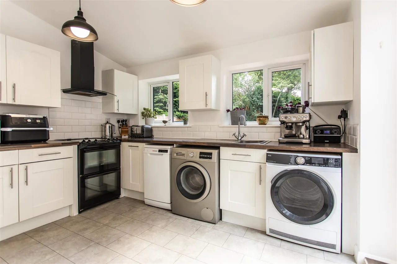 Cherry Gardens Hill, Groombridge, Tunbridge Wells, TN3 9NY, photo 10