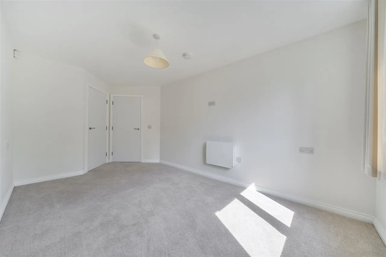 Trinity Street, Fareham, PO16, photo 8