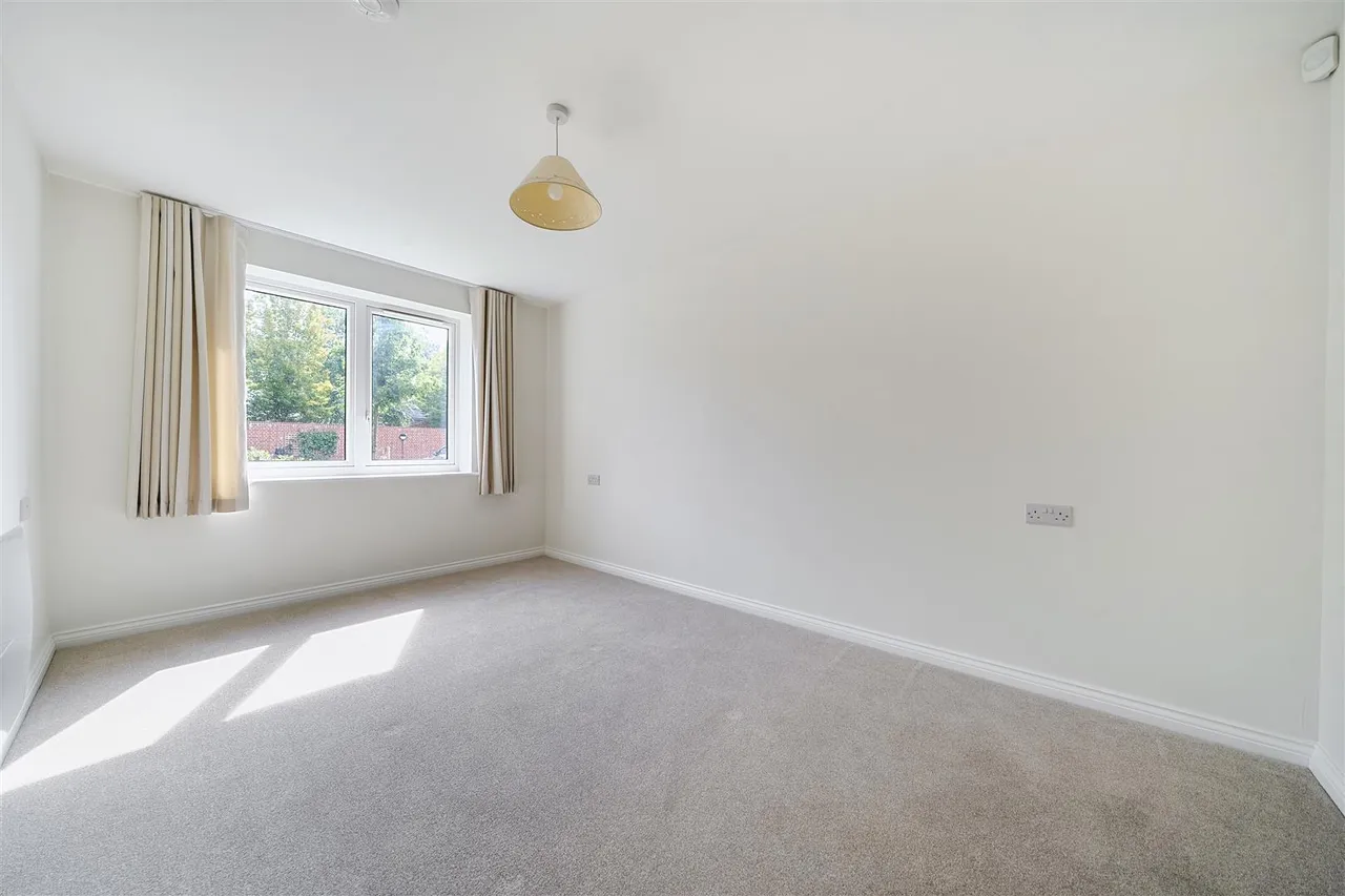 Trinity Street, Fareham, PO16, photo 7