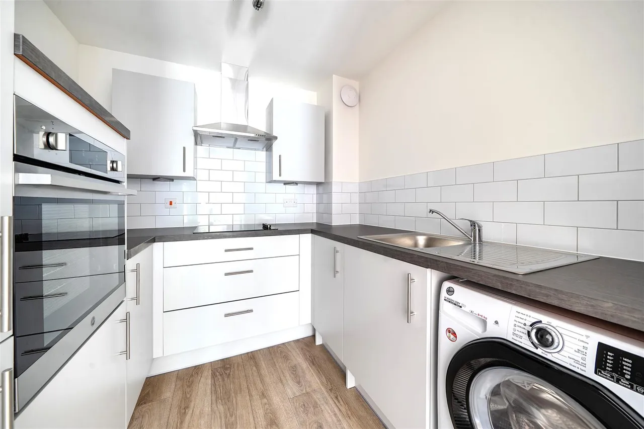 Trinity Street, Fareham, PO16, photo 6