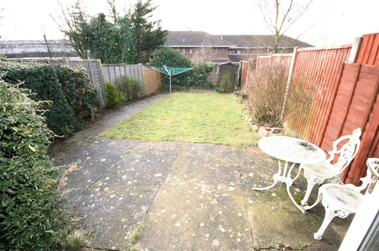 Falstone Green, Wigmore, LU2, photo 13