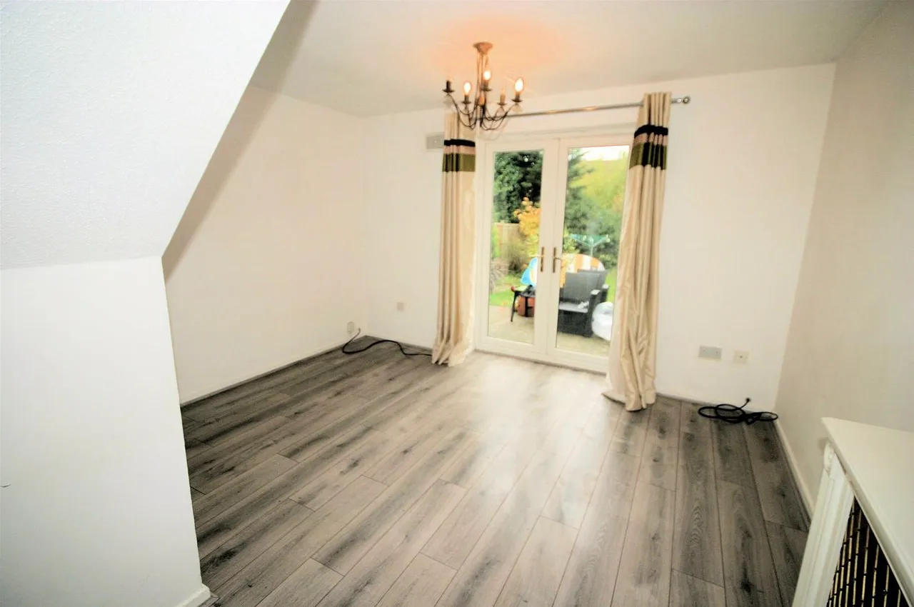 Falstone Green, Wigmore, LU2, photo 3