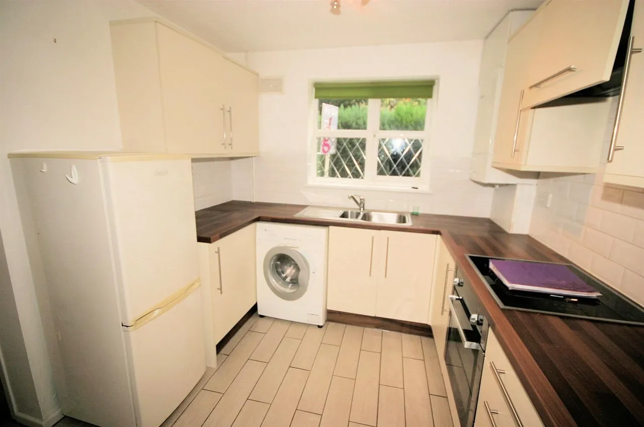 Falstone Green, Wigmore, LU2, photo 5