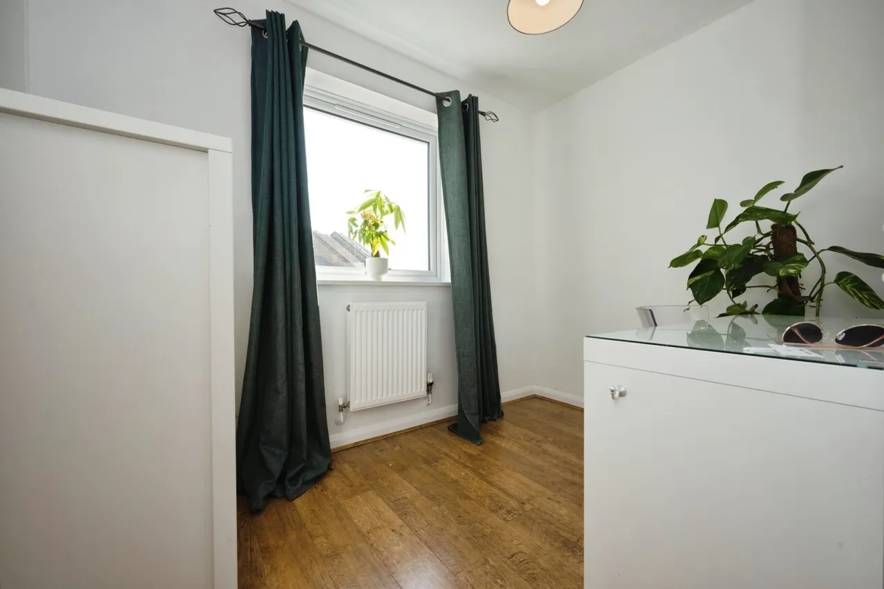 Loak Close, Clapham, Bedford, Bedfordshire, MK41, photo 11