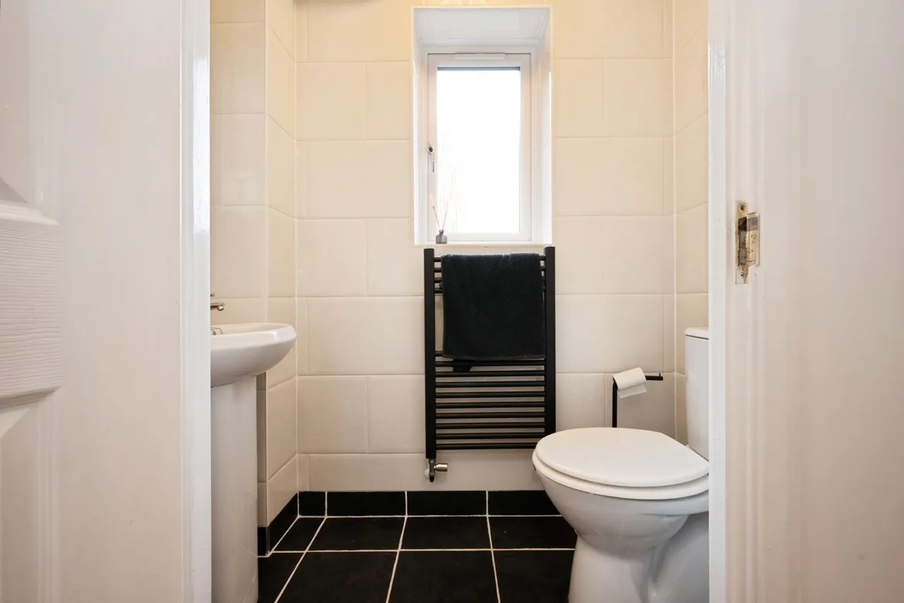 Loak Close, Clapham, Bedford, Bedfordshire, MK41, photo 15
