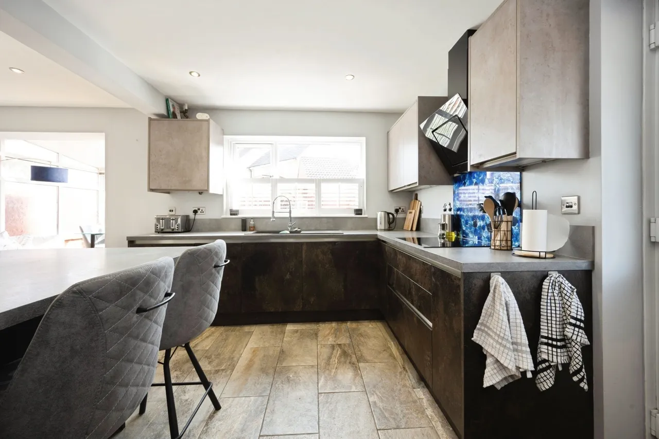 Loak Close, Clapham, Bedford, Bedfordshire, MK41, photo 5