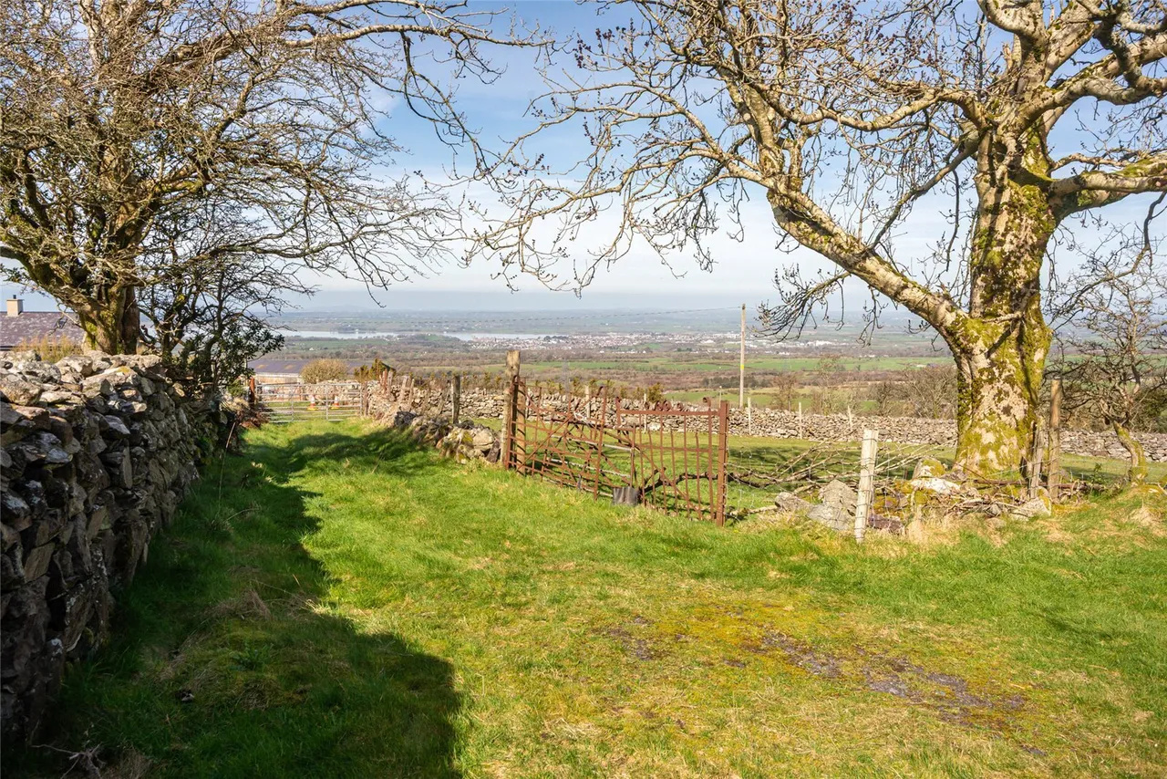 Waunfawr, Caernarfon, LL54, photo 19