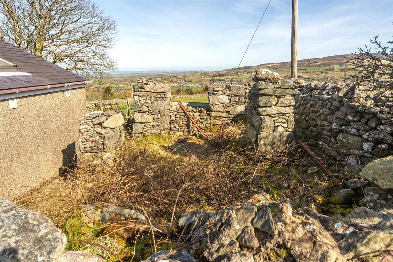 Waunfawr, Caernarfon, LL54, photo 15