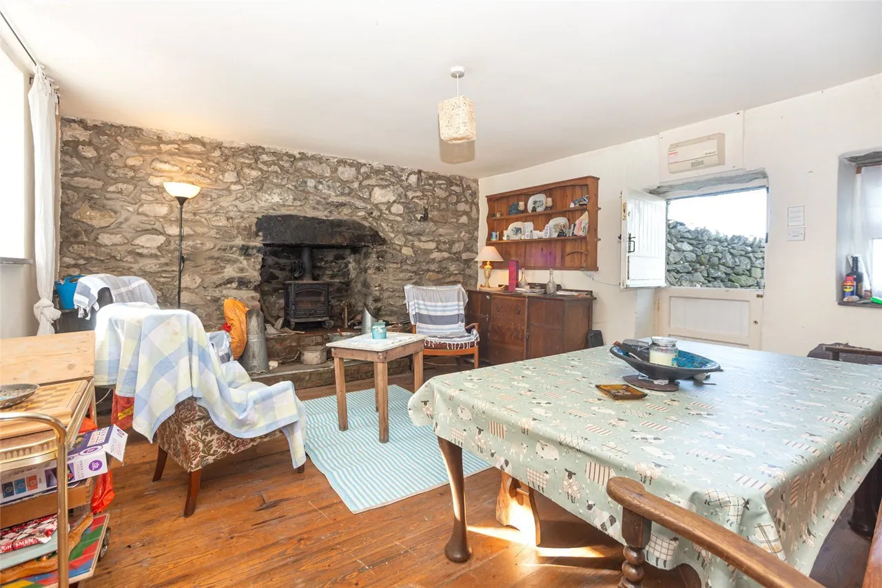 Waunfawr, Caernarfon, LL54, photo 5