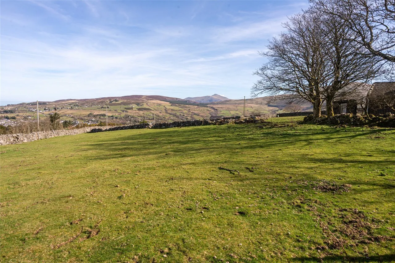 Waunfawr, Caernarfon, LL54, photo 4