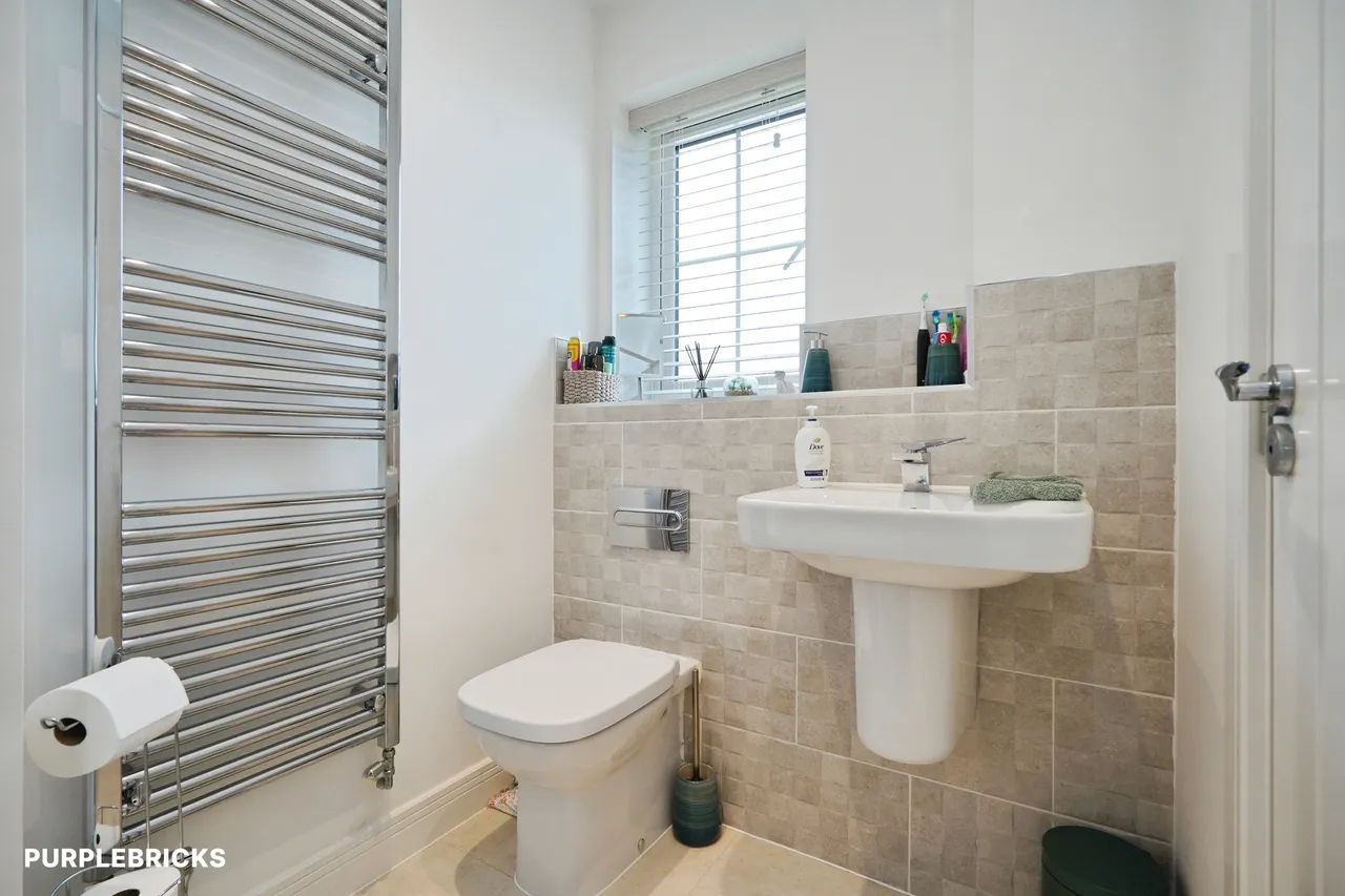 Stroudley Drive, Midway, DE11, photo 13