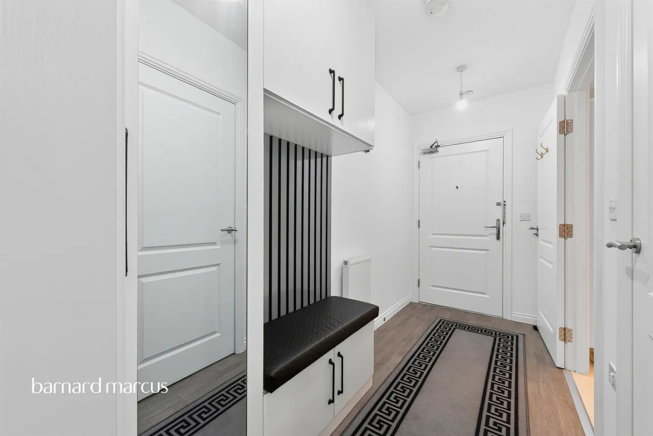 Fern Grove, ., FELTHAM, photo 2