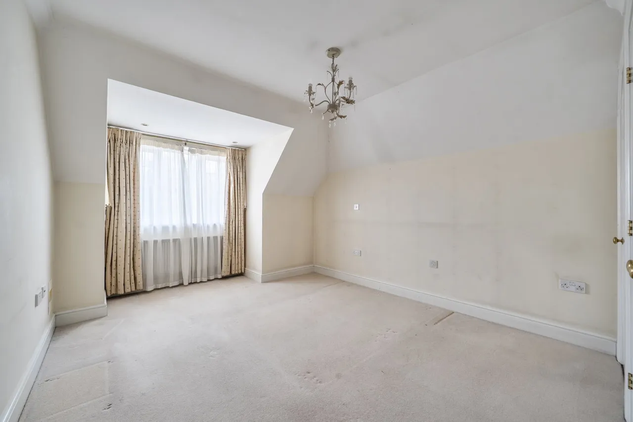 Marsh Road, Pinner, HA5, photo 16