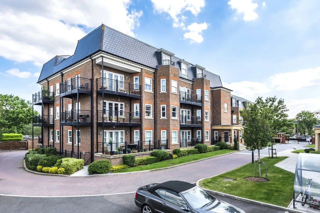2 bed flat for sale — Marian Gardens, BR1
