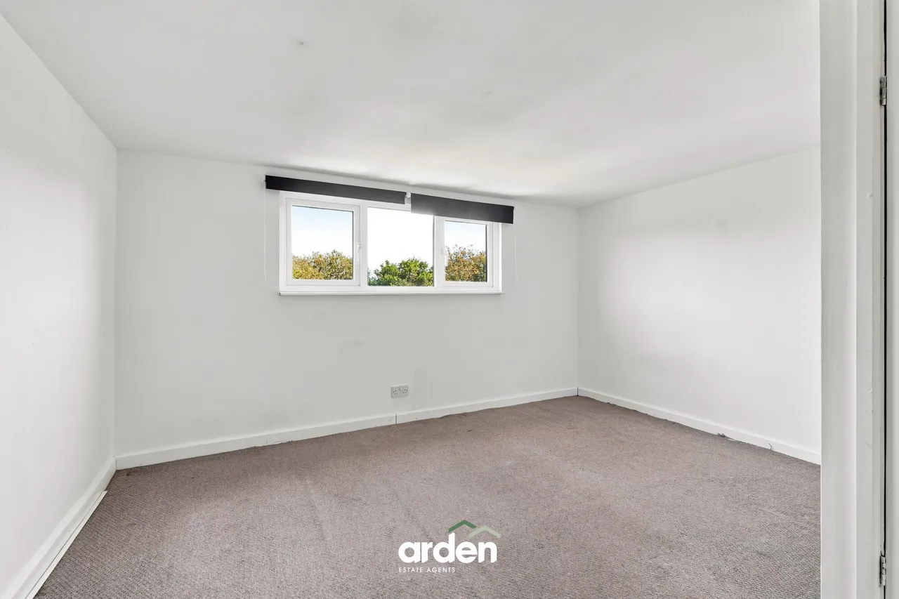 Gilmour Crescent, Worcester, WR3, photo 8