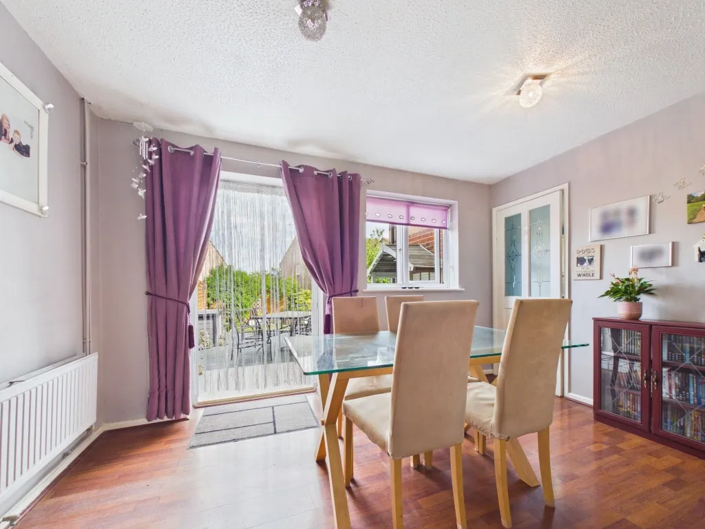 Larchside Close, Spencers Wood, RG7, photo 6