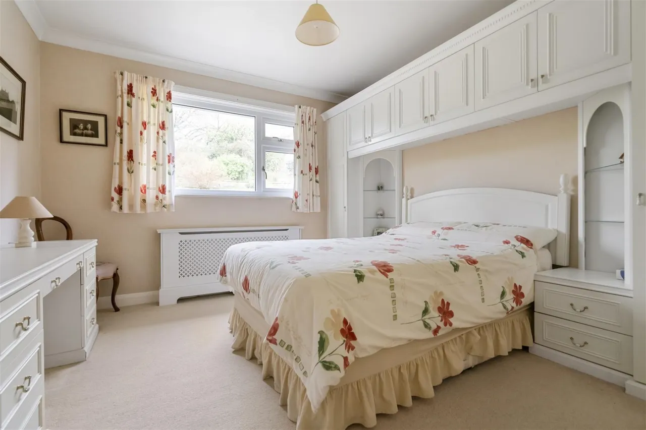 Woodlands, Chapel Hill, BD23, photo 19