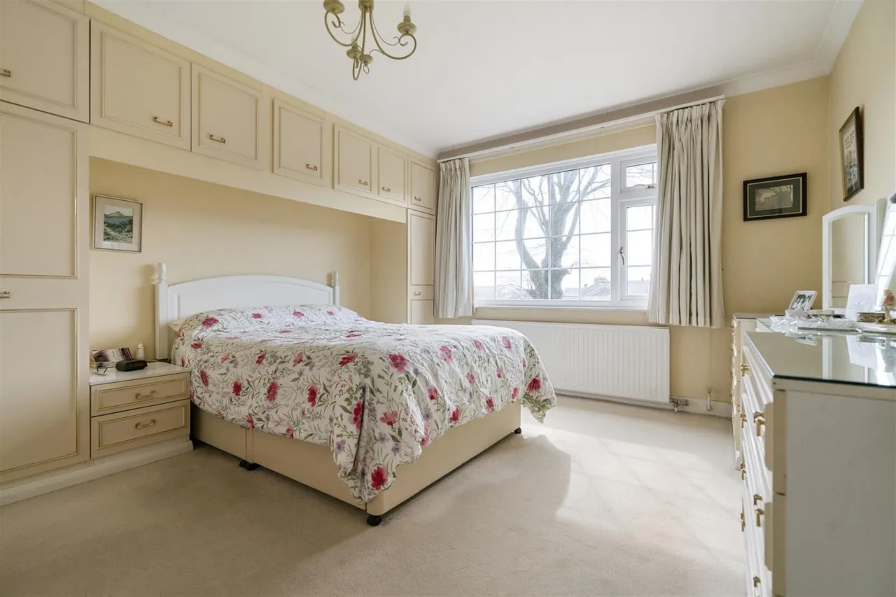 Woodlands, Chapel Hill, BD23, photo 12