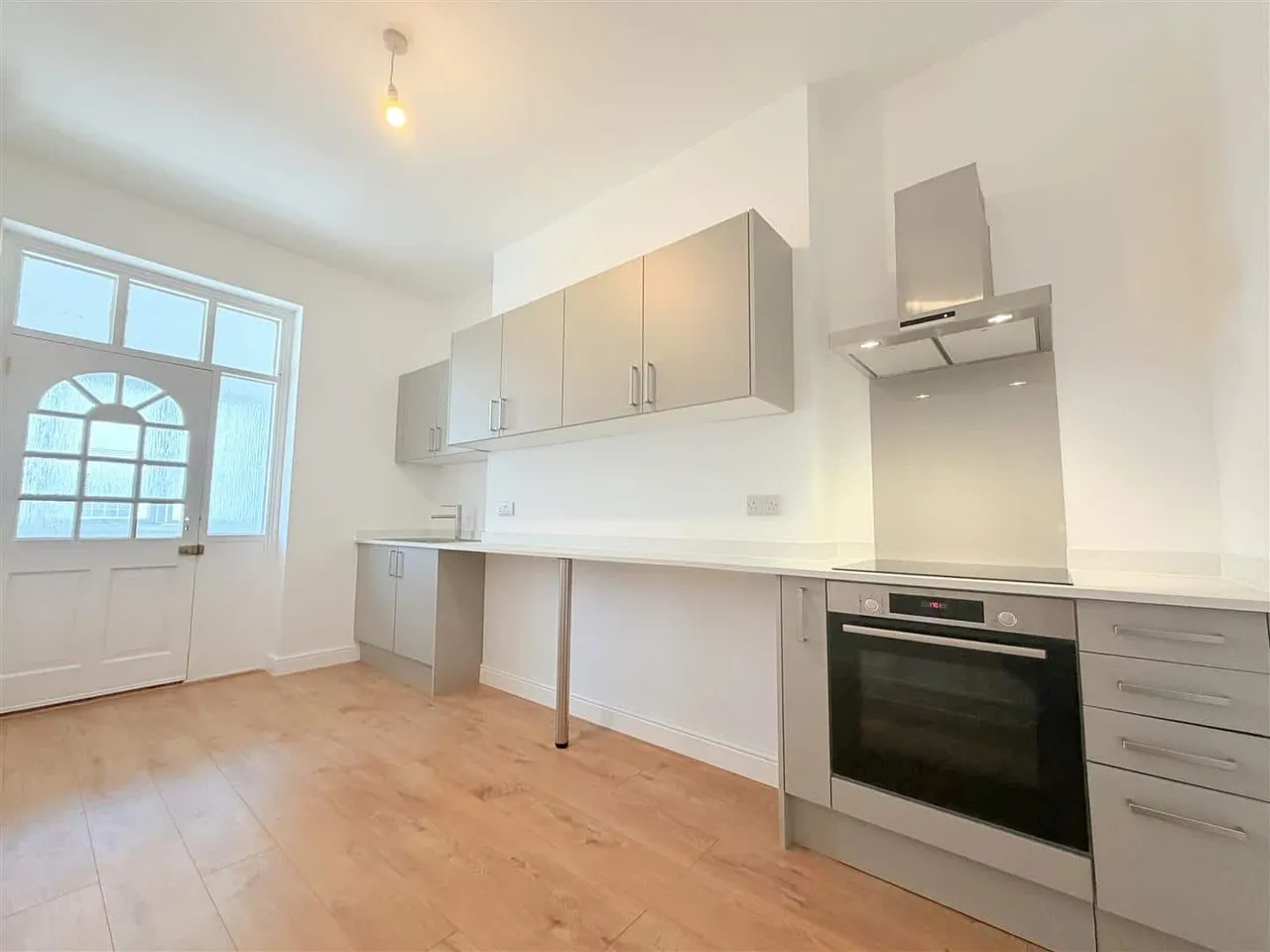 Beach Rise, Westgate-On-Sea, Kent, CT8 8AB, photo 10
