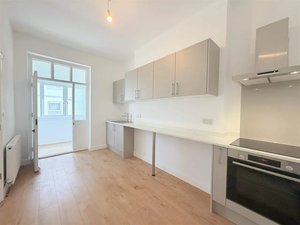 Beach Rise, Westgate-On-Sea, Kent, CT8 8AB, photo 27