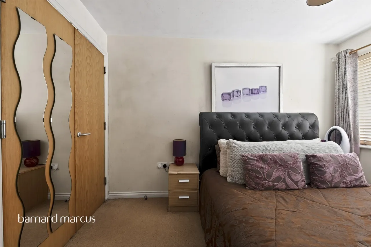 Tilley Road, Feltham, TW13, photo 4
