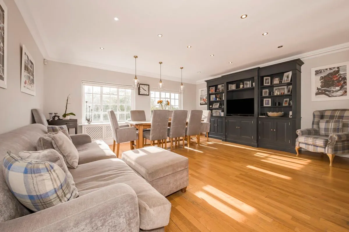 Carroll Hill, Loughton, IG10, photo 5