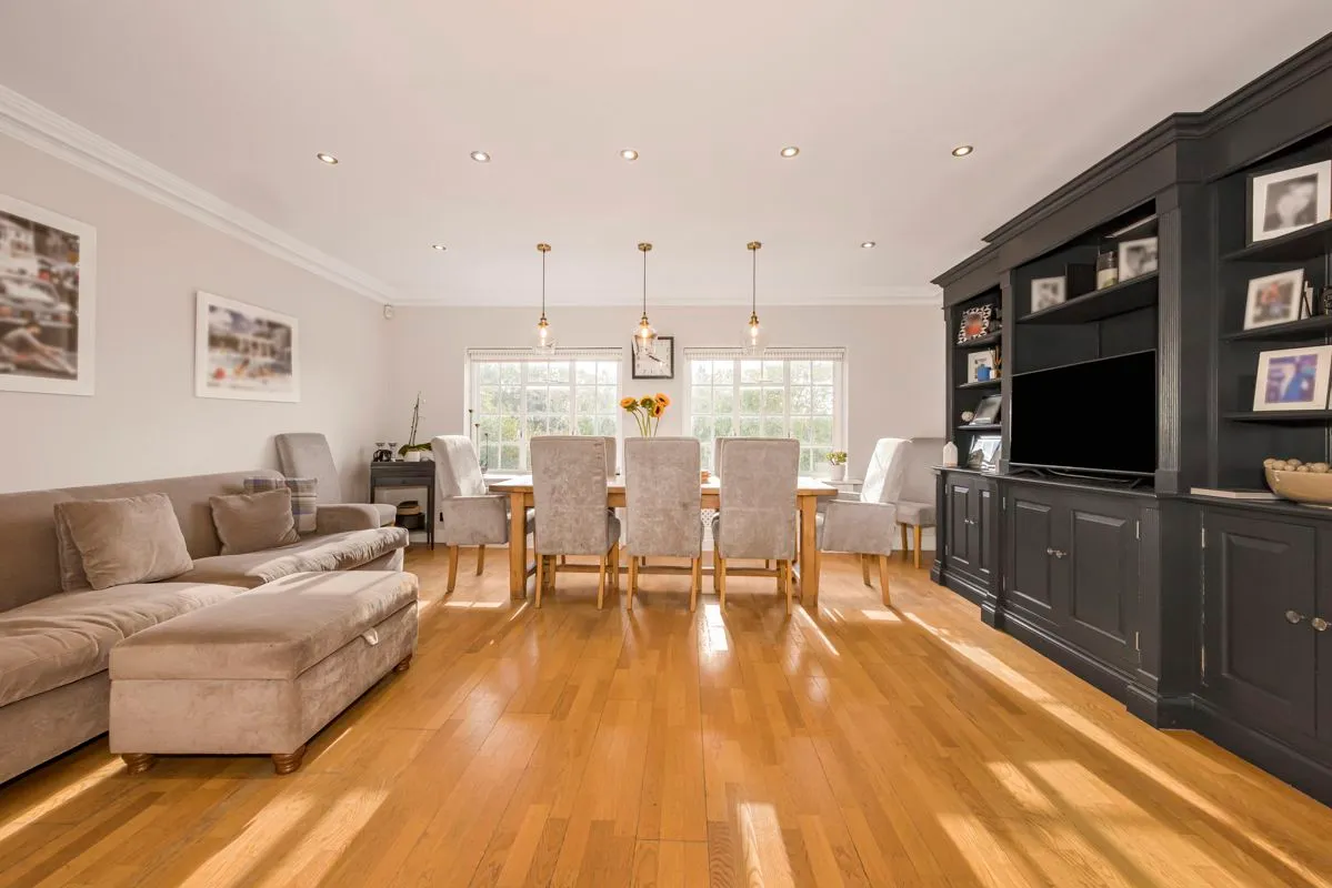 Carroll Hill, Loughton, IG10, photo 6