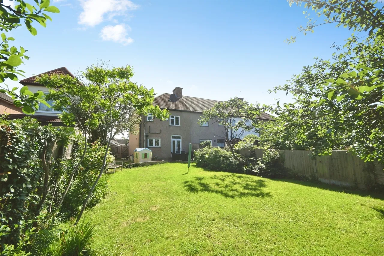 Havering Road, Romford, photo 3