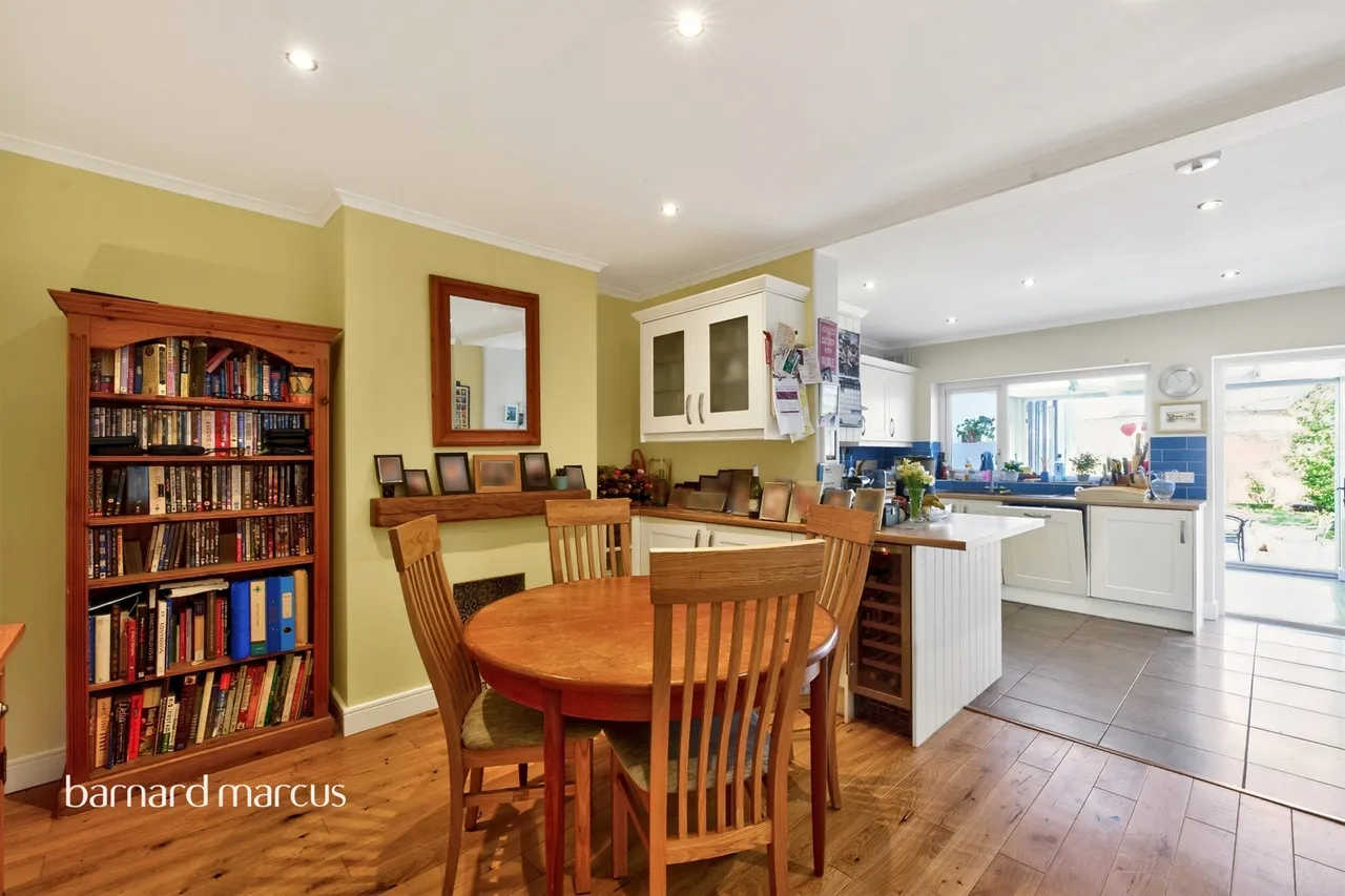 Hamilton Road, Feltham, photo 7