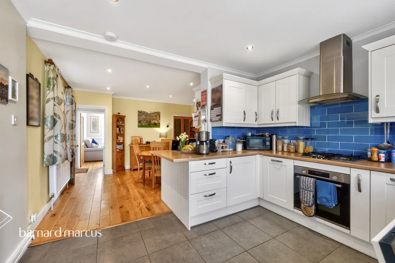 Hamilton Road, Feltham, photo 6