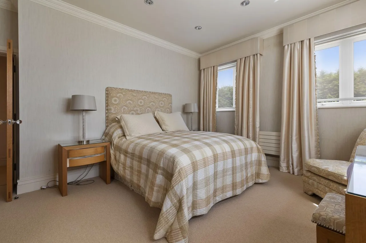 Hollybush Road, Cardiff, CF23, photo 15