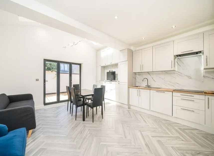 Graveney Road, Tooting, SW17, photo 2